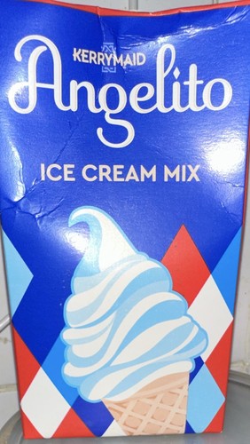 Angelito vanilla ice cream - ice, mix